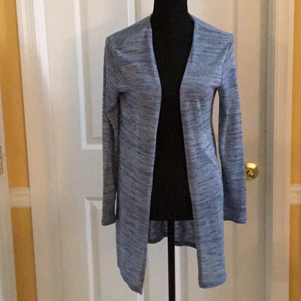 Women’s Size Small Lightweight H&M Blue Heather Cardigan in Excellent Condition
